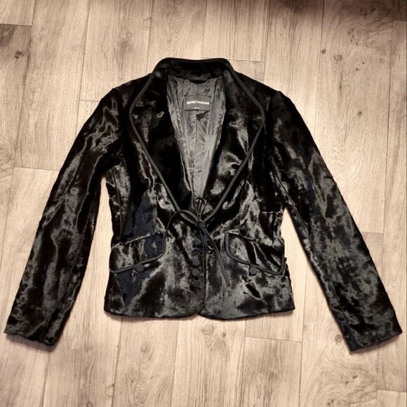 RARE EMPORIO ARMANI Velvet Like Jacket Black Size 42 US 6 Made In Italy - Picture 1 of 14